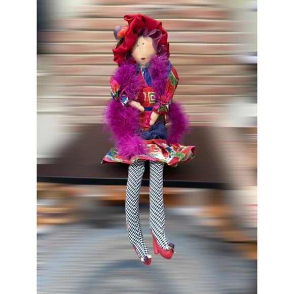 VTG CARMEN MANAGO RARE Mavis Doll Red Hat Lady 24" Shelf sitter 2001 Purple Boa‎ - Picture 8 of 8